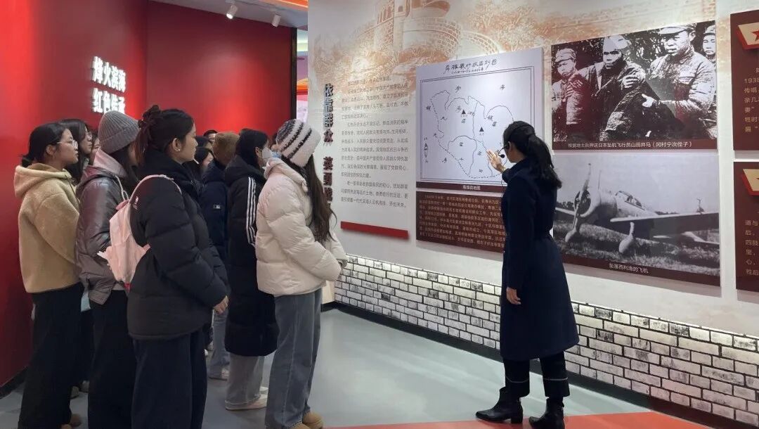 (新春走基层)泉金航线元宵开通“团圆通道” 情暖台胞返乡路