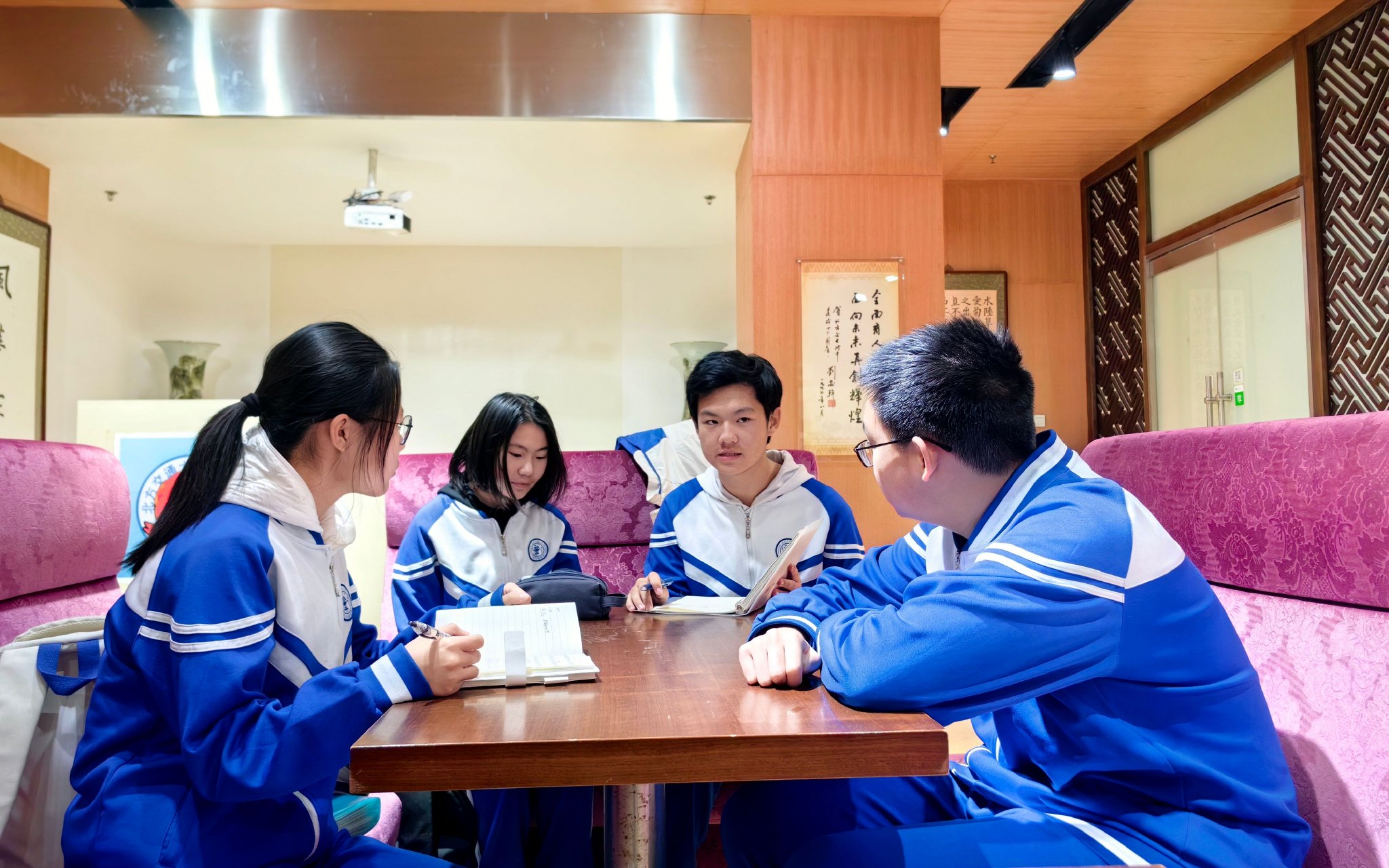 【财眼观两会】皮剑龙委员：建议将“年龄”列为禁止就业歧视法定事由