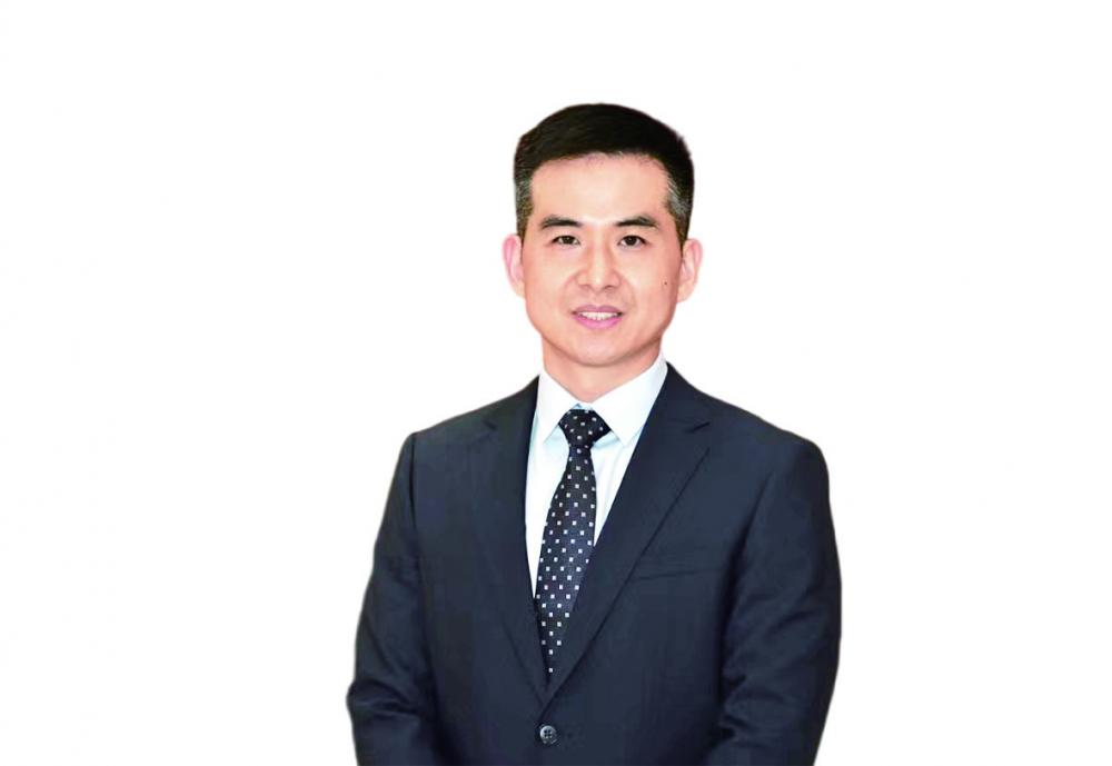 【财眼观两会】苗伟代表：建议设立AI大模型训练专用算力开放平台，阶梯式收费