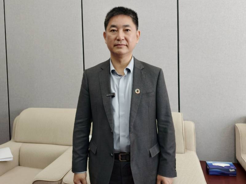 全国政协委员、深圳市人大常委会副秘书长何杰：针对对赌协议等争议点规范并购重组税务执法标准