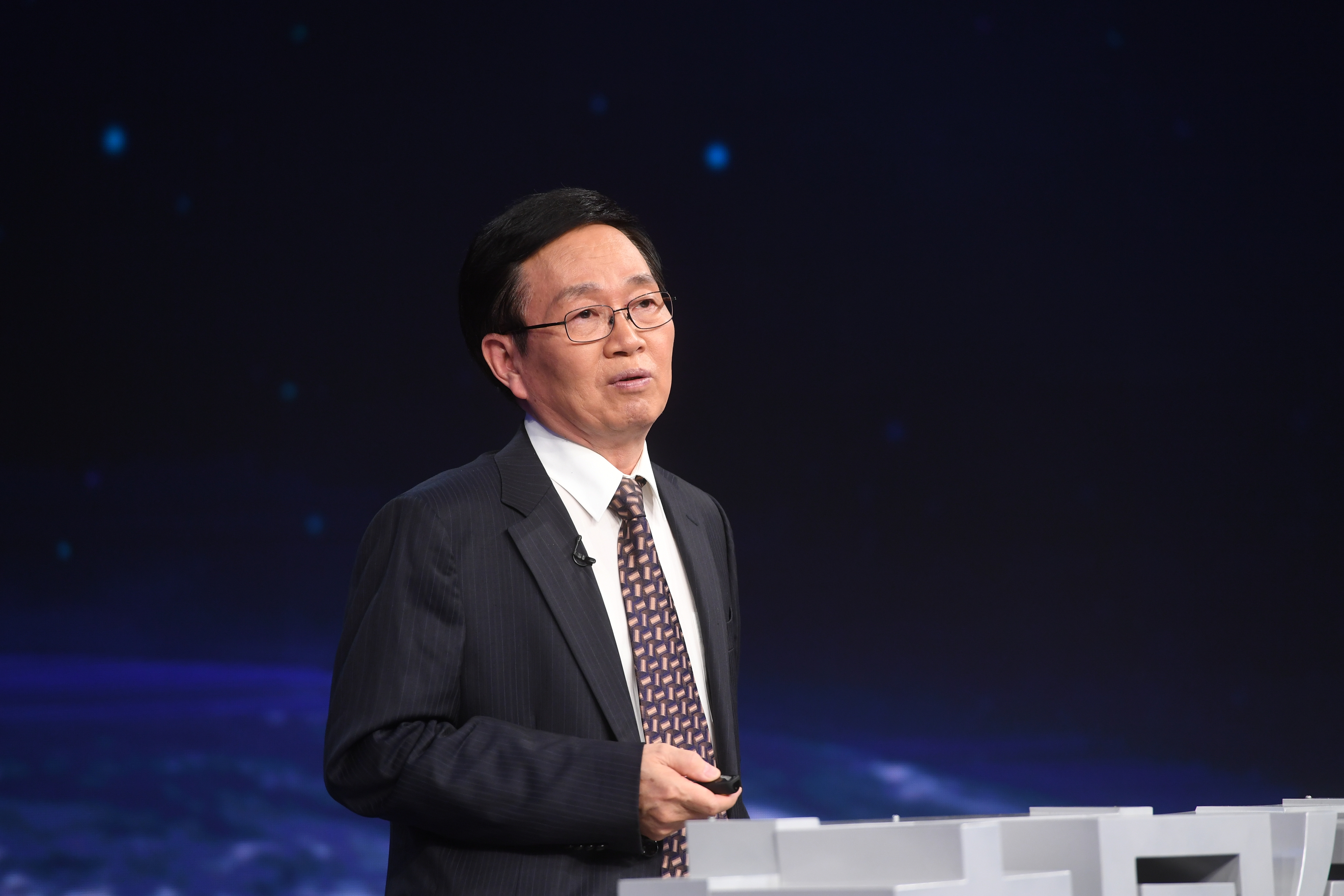 专访全国政协委员、北京市第四中级人民法院副院长李迎新：进一步规范完善网络平台自我治理能力