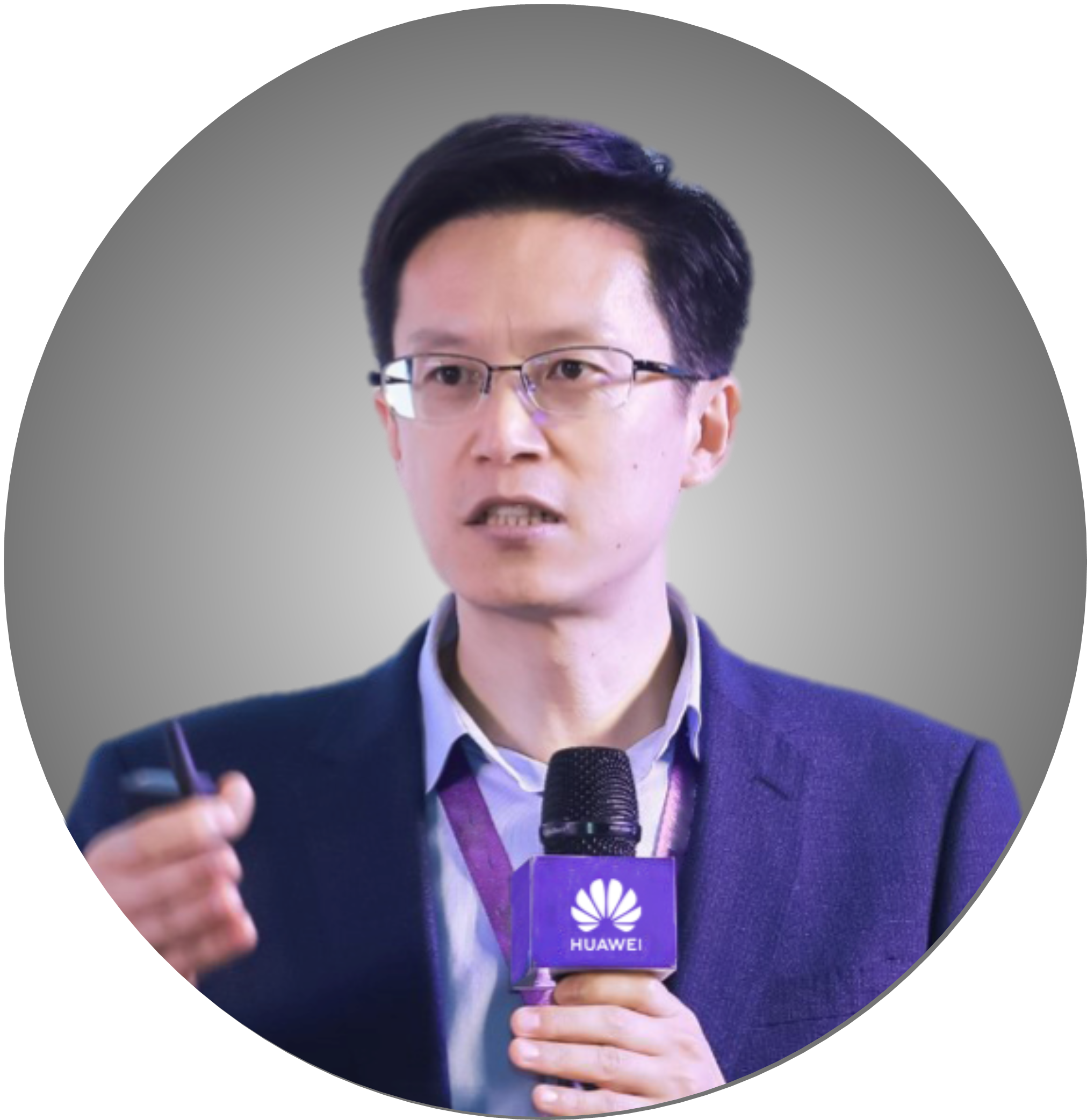 两会丨清华经管领导力与组织管理系系主任李宁：AI治理不是设置天花板，而是要让人始终处于价值创造中心