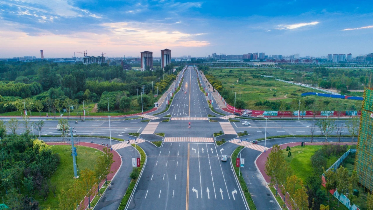 人保车险,人保服务_32.5万家门店也救不了?华莱士摘牌警示:西式快餐行业"低价策略"已到尽头