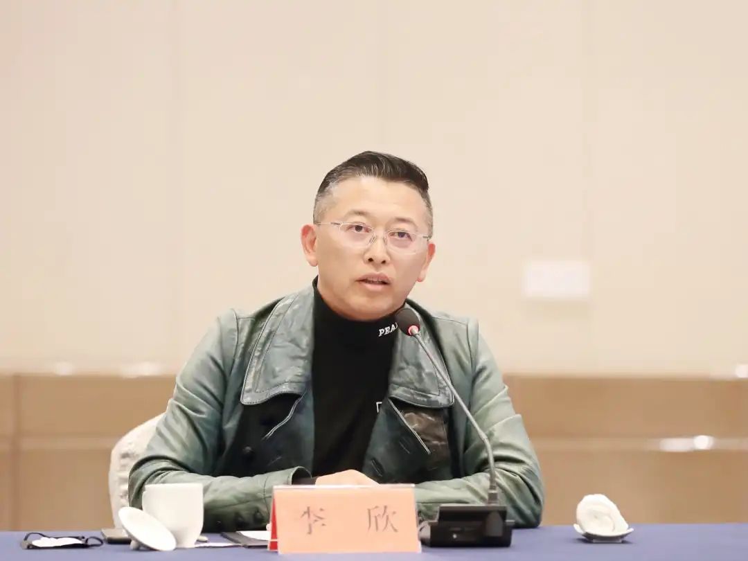 2025年华润置地业绩会，李欣讲了一个关于“三条增长曲线”的新故事