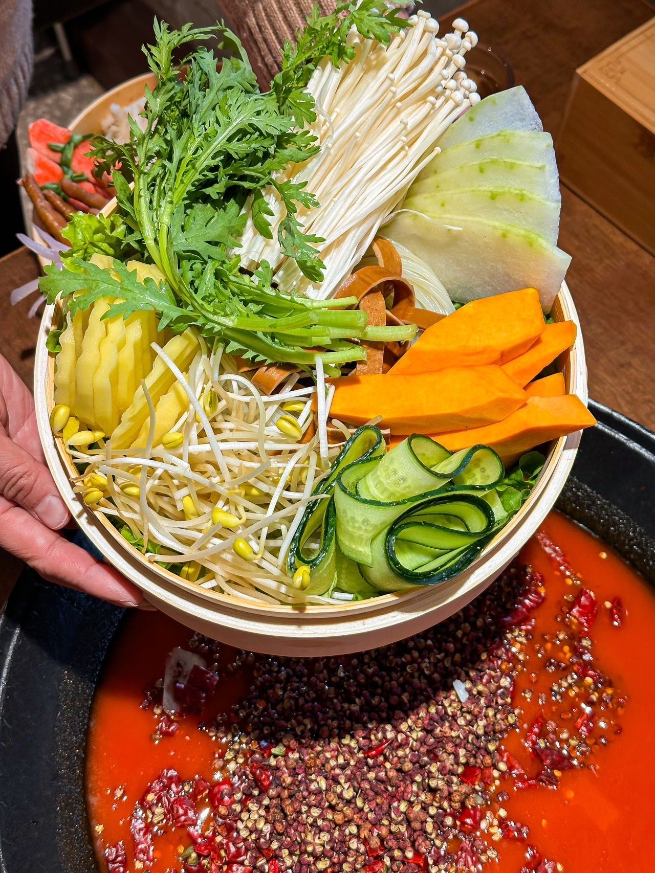 “烟火北京支持计划”发布：四大核心举措助力线下商家增单增收